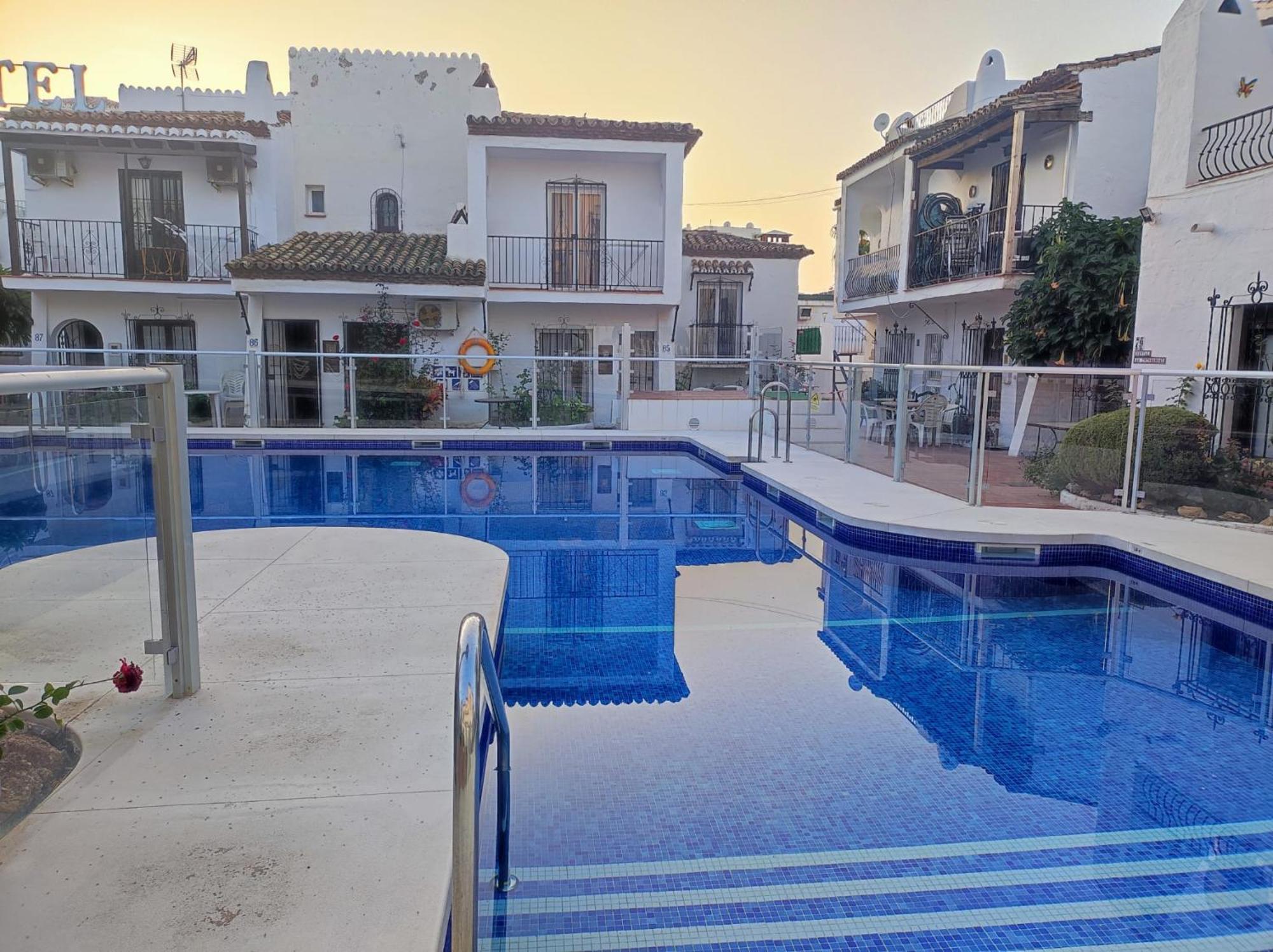 Nueva Nerja 22 Menyber Villa Exteriör bild