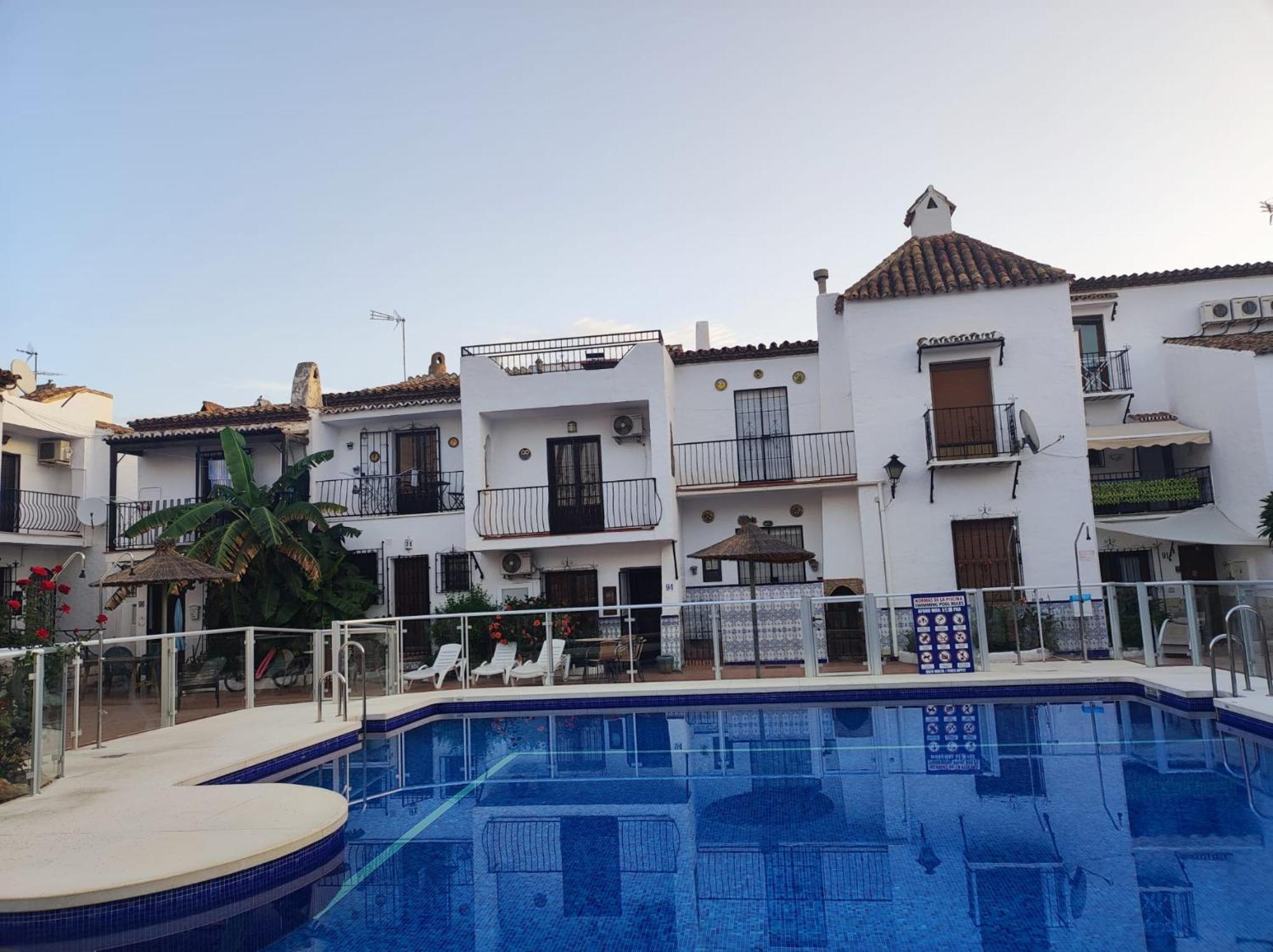 Nueva Nerja 22 Menyber Villa Exteriör bild