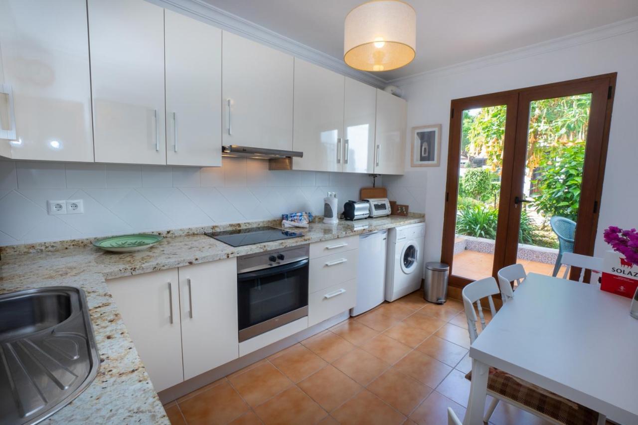Nueva Nerja 22 Menyber Villa Exteriör bild